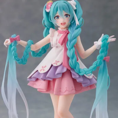 Hatsune Miku Wonderland Figure Series Hatsune Miku Rapunzel Taito 18cm