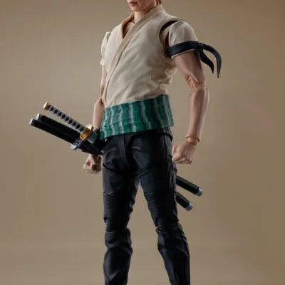 Figure One Piece SHFiguarts Roronoa Zoro A Netflix Series ONE PIECE Bandai Spirits 14cm