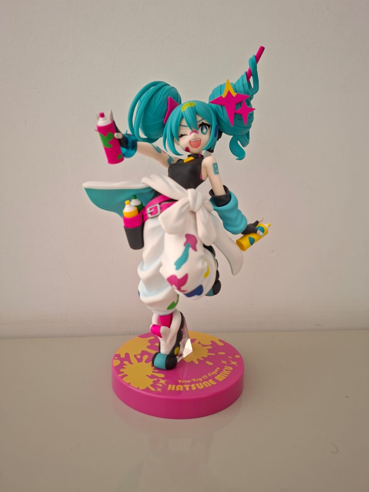 Miku　3点 Hatsune Miku Trio-Try-iT Figure Paint Girl Piapro Characters 19cm
