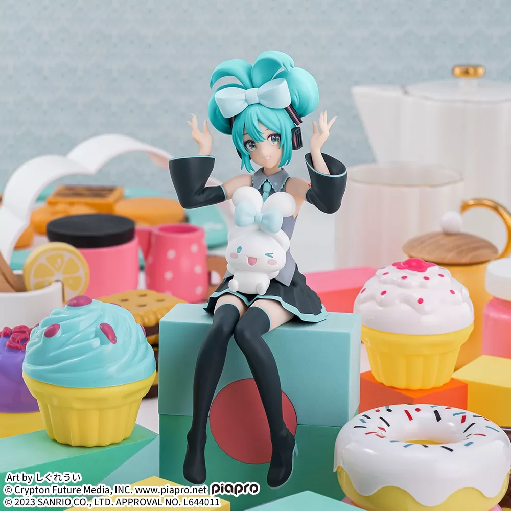 Chokonose Premium Figure Hatsune Miku x Cinnamoroll SEGA 21cm